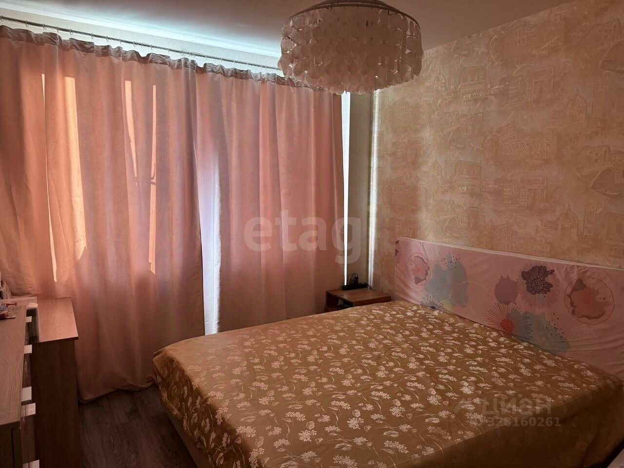 Продажа 3-комн квартиры на вторичном рынке Одинцово, улица Кутузовская,  д. 12