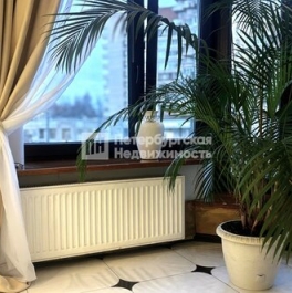 Продажа 3-комн квартиры на вторичном рынке Ветеранов пр-кт,  д. 122