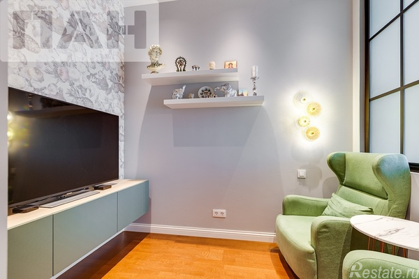 Продажа 1-комн квартиры на вторичном рынке Малая Разночинная ул,  д. 10