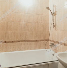Продажа 2-комн квартиры на вторичном рынке ул Ново-Александровская,  д. 12,  к. 2