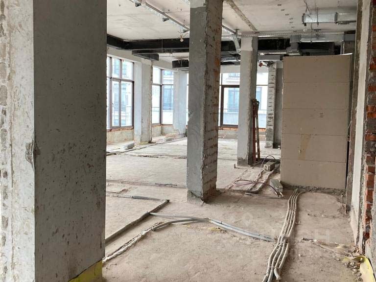 Продажа 6-комн квартиры на вторичном рынке Староволынская улица, 15к6