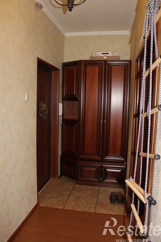 Продажа 1-комн квартиры на вторичном рынке Некрасовская ул ,  д. 9