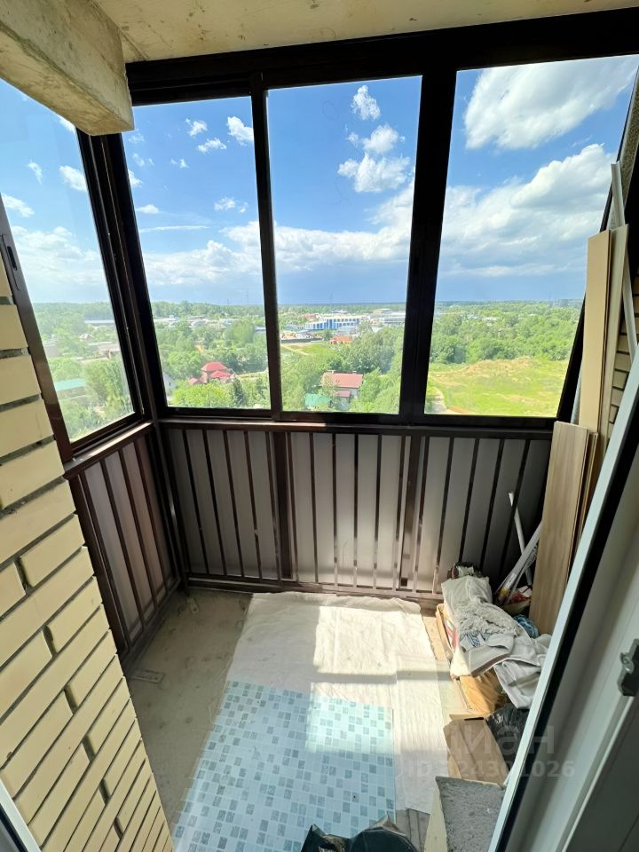 Продажа 2-комн квартиры на вторичном рынке пос. Мебельной Фабрики, улица Рассветная, 5