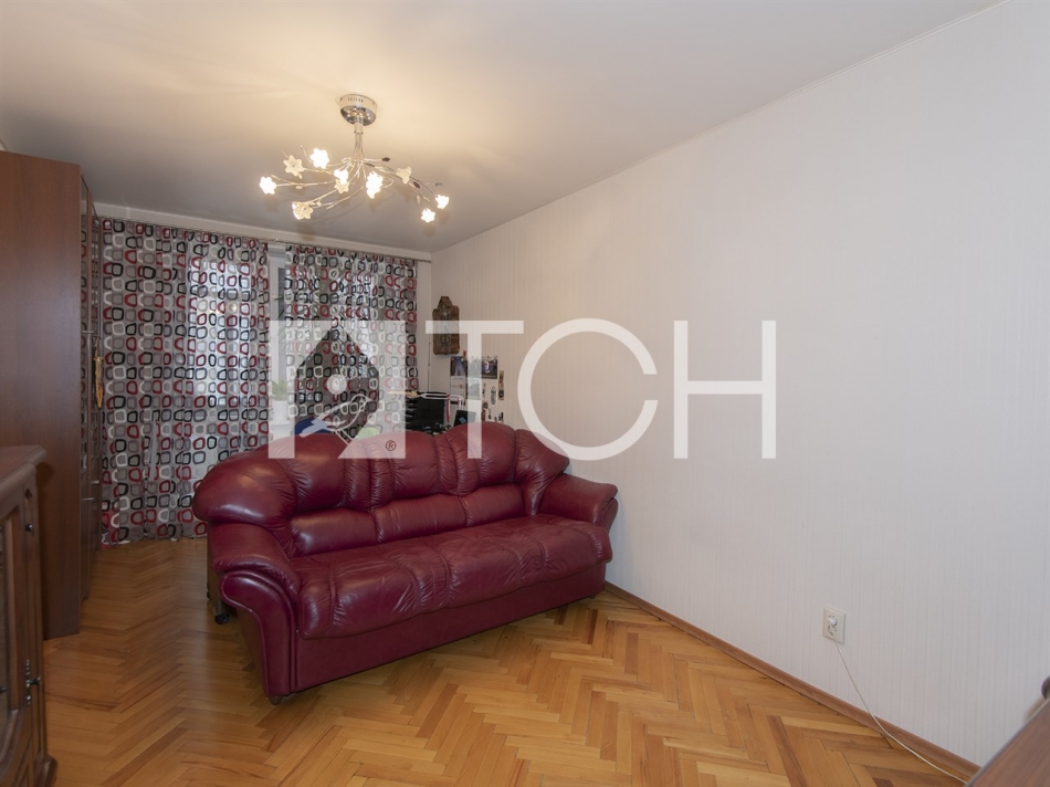 Продажа 3-комн квартиры на вторичном рынке Королев, Парковая ул, 4