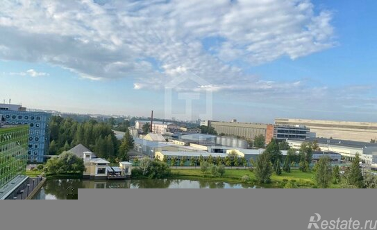 Продажа 3-комн квартиры на вторичном рынке Петровский пр-кт,  д. 11 к2