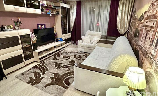 Продажа 2-комн квартиры на вторичном рынке Ореховый б-р,  д. 55