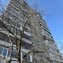 Продажа 2-комн квартиры на вторичном рынке ул Веерная,  д. 42,  к. 2