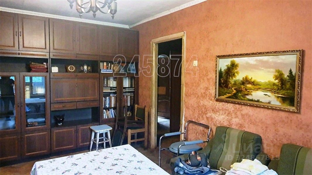 Аренда 3-комн квартиры на вторичном рынке улица Федора Полетаева, 2К2