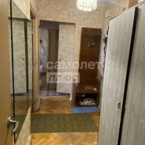 2-комн квартира улица Цюрупы,  д. 13