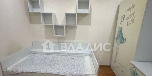 3-комн квартира ул 800-летия Москвы,  д. 32