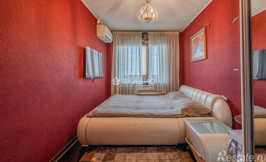 Продажа 3-комн квартиры на вторичном рынке ул Новокузнецкая,  д. 6