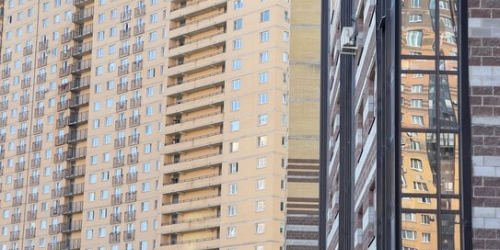 2-комн квартира ул Валерия Гаврилина,  д. 5