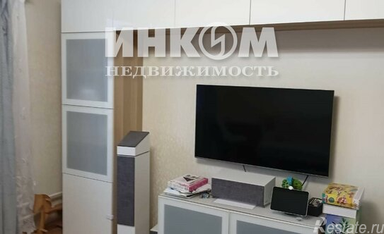 Продажа 2-комн квартиры на вторичном рынке улица Академика Челомея,  д. 8 к1