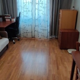 Продажа 1-комн квартиры на вторичном рынке Витебский пр-кт,  д. 85,  к. 3