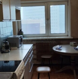 Продажа 2-комн квартиры на вторичном рынке Тульская Б. ул