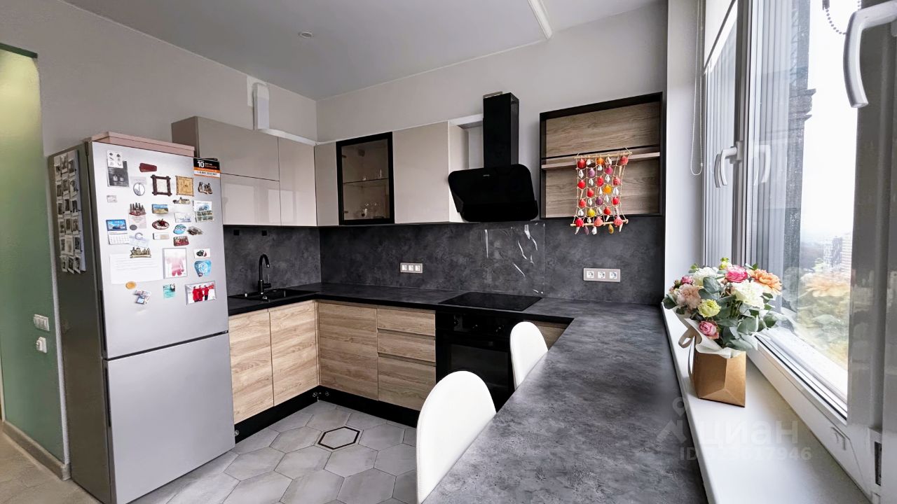 Продажа 2-комн квартиры на вторичном рынке Отрадное пгт, улица Пятницкая, 17А