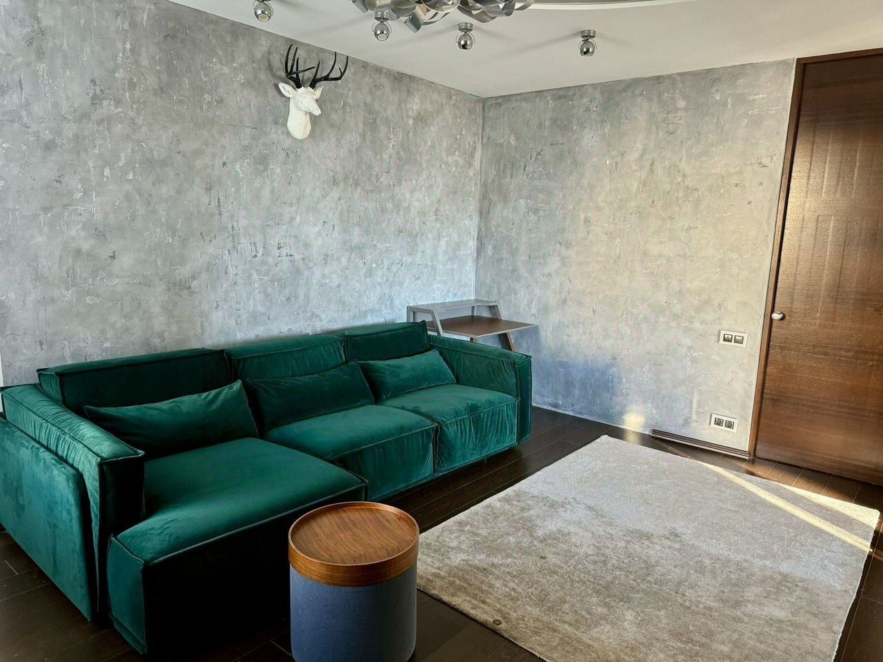 Аренда 3-комн квартиры на вторичном рынке Дивенская улица, 5