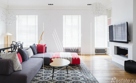 Аренда 2-комн квартиры на вторичном рынке Еропкинский переулок,  д. 11