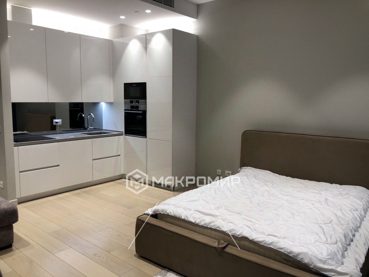 Аренда студии 1-й Красногвардейский проезд, 22с1