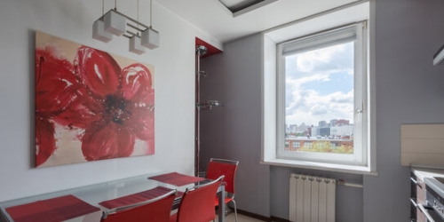 5-комн квартира улица Николаева,  д. 3