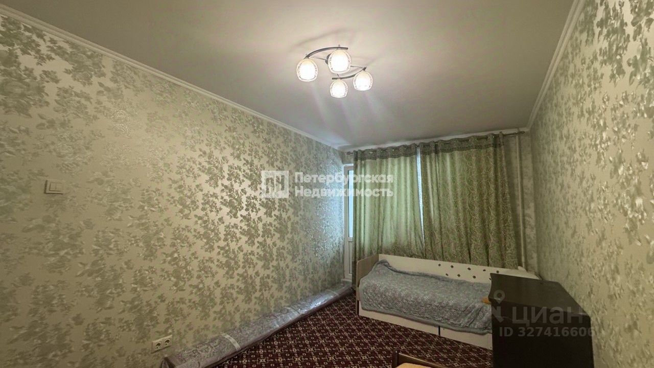 Продажа 3-комн квартиры на вторичном рынке Земский переулок, 10