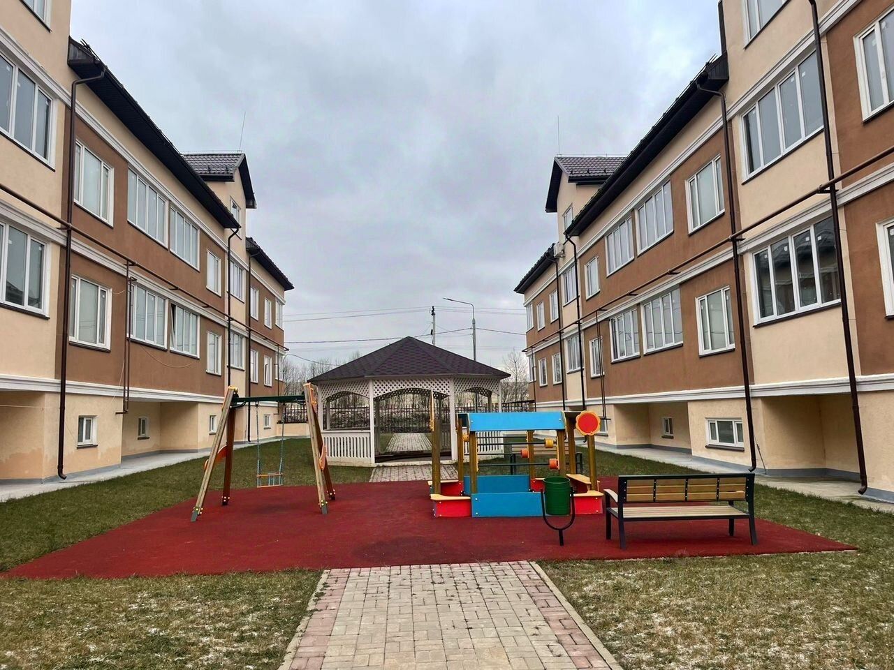 Продажа 1-комн квартиры на вторичном рынке с. Павловская Слобода, улица Озерная,  д. 6