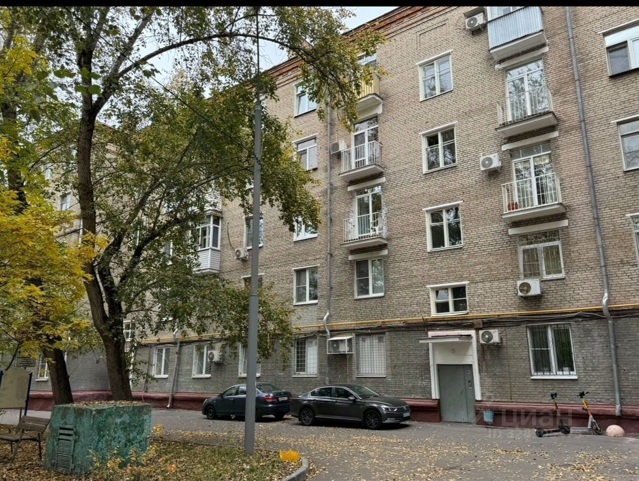 Продажа 2-комн квартиры на вторичном рынке улица Юннатов, 7