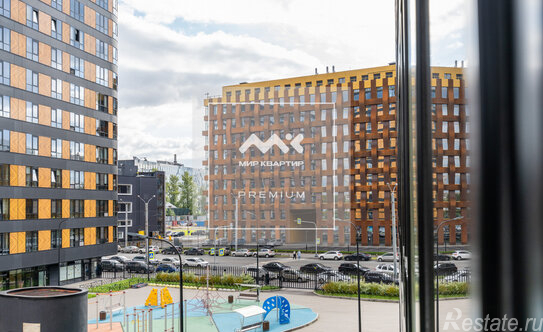 Продажа 1-комн квартиры на вторичном рынке ул Жукова,  д. 1