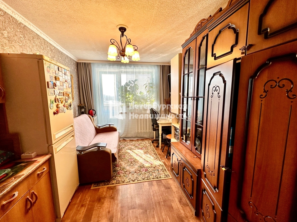 Продажа комнаты пр-кт Ударников, д 18 к А