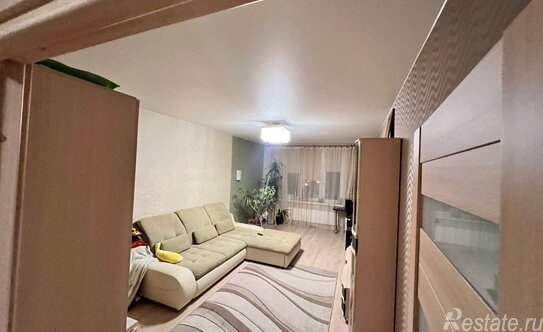 Продажа 2-комн квартиры на вторичном рынке Жерновская 2-я ул,  д. 2/4 литБ