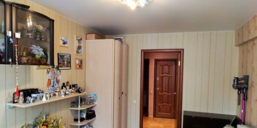 2-комн квартира улица Артюхиной,  д. 7/7