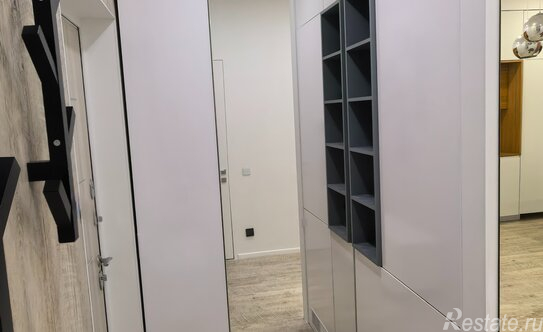 Продажа 2-комн квартиры на вторичном рынке пр-д Невельского,  д. 3,  к. 2