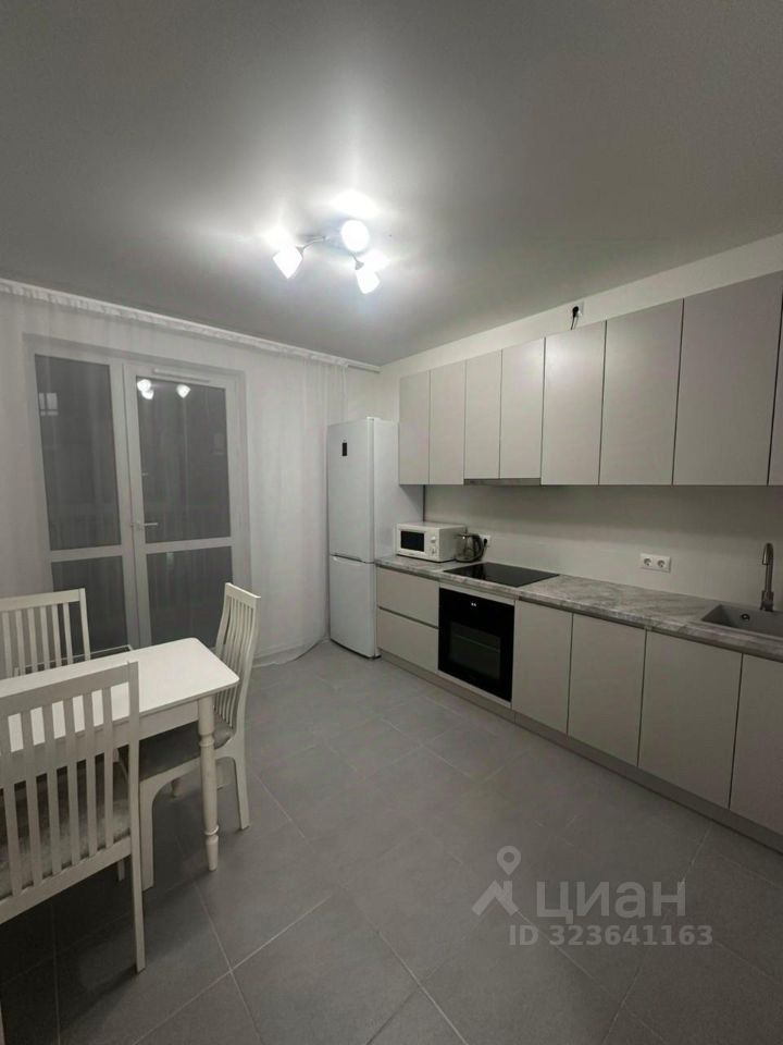 Аренда 3-комн квартиры на вторичном рынке Алтуфьевское шоссе, 53к2