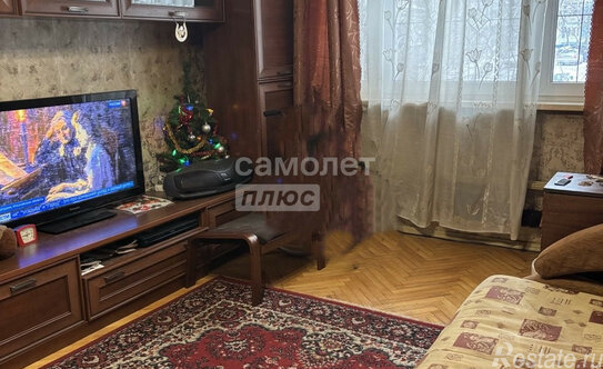 Продажа 1-комн квартиры на вторичном рынке Осенний бульвар,  д. 18 к2