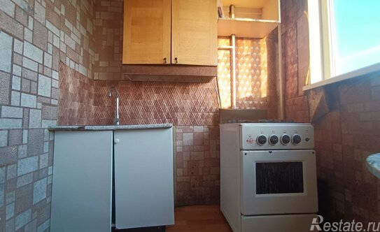 Продажа 2-комн квартиры на вторичном рынке Ветеранов пр-кт,  д. 129