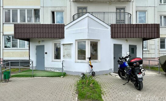 Продажа 3-комн квартиры на вторичном рынке Лобня г, Чайковского ул,  д. 25