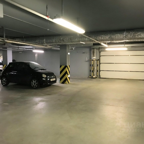 Гараж/парковка Московский пр-кт,  д. 73,  к. 5