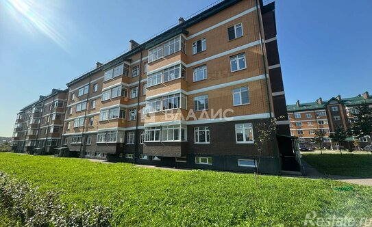 Продажа 2-комн квартиры на вторичном рынке Ракитки ш,  д. 1 к3