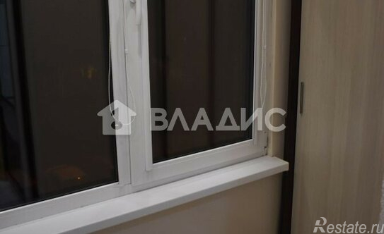 Продажа 1-комн квартиры на вторичном рынке ул Старокрымская,  д. 17