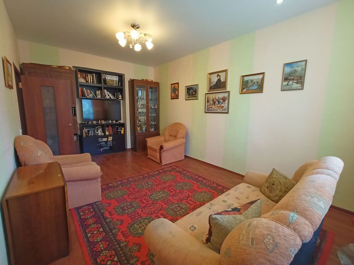 Продажа 3-комн квартиры на вторичном рынке д. Борисова Грива, улица Грибное, 21