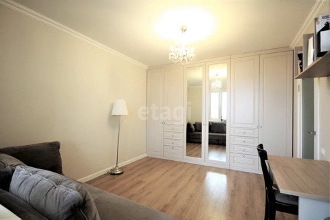 Продажа 1-комн квартиры на вторичном рынке Железнодорожный, ул. Граничная,  д. 18