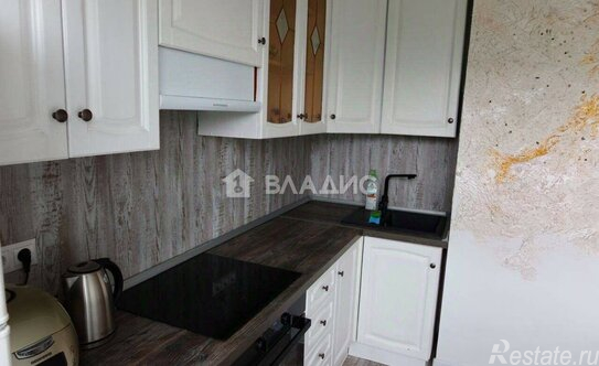 Продажа 2-комн квартиры на вторичном рынке улица Крылатские Холмы,  д. 41 к2