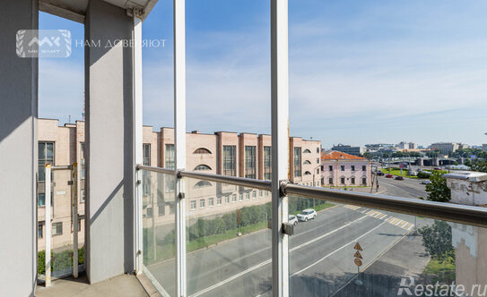 Продажа 3-комн квартиры на вторичном рынке Рентгена ул