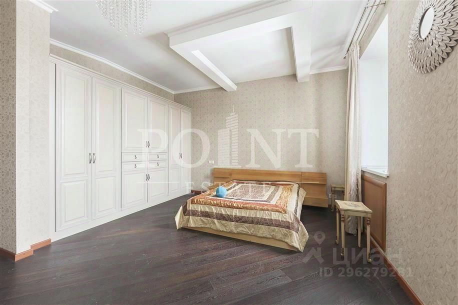 Продажа 4-комн квартиры на вторичном рынке Пятницкая улица, 57С2