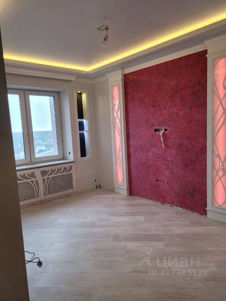 Продажа 1-комн квартиры на вторичном рынке Гатчина, улица Генерала Сандалова, 1а