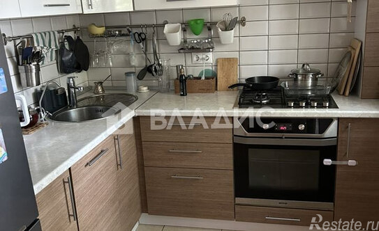 Продажа 2-комн квартиры на вторичном рынке проезд Черепановых,  д. 22