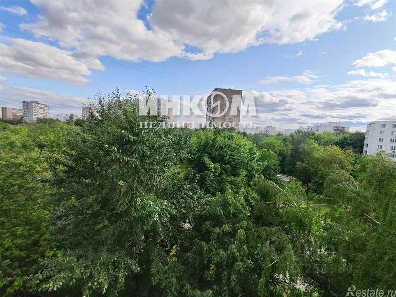 Продажа 3-комн квартиры на вторичном рынке улица Малыгина,  д. 14 к1