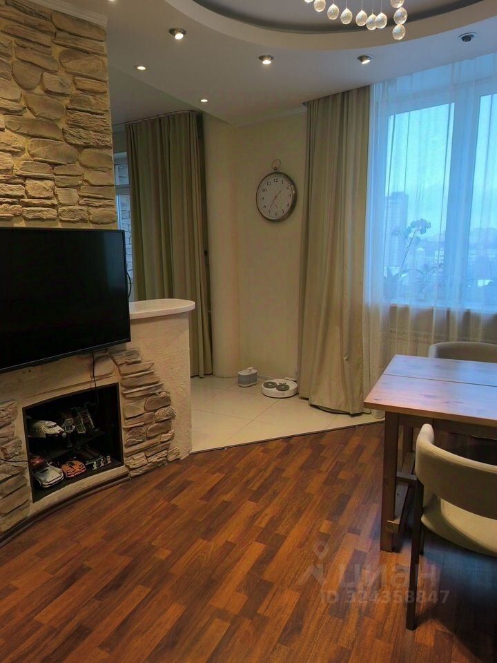 Продажа 2-комн квартиры на вторичном рынке проспект Королева, 21к1