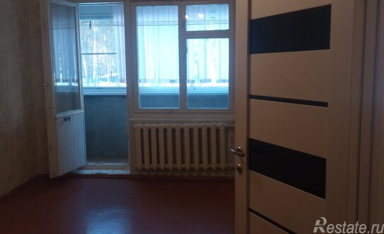 Продажа 1-комн квартиры на вторичном рынке Кингисепп г, Крикковское ш,  д. 10