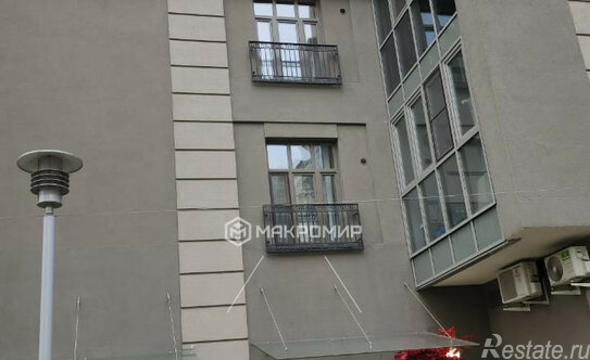 Продажа 3-комн квартиры на вторичном рынке Исполкомская улица,  д. 17